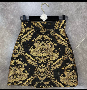 Baroque print  denim skirt  (excellent quality )