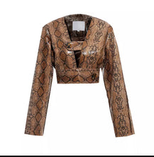 Load image into Gallery viewer, Python leather crop shirt /jacket
